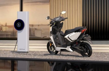 इलेक्ट्रीक स्कुटर किन्दा ख्याल गरौं यी ७ कुरा, नत्र पछुताउनु पर्ला_img