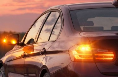 कारको साइड इन्डिकेटर बाल्दा किन आउँछ ‘टिक-टिक’ आवाज_img