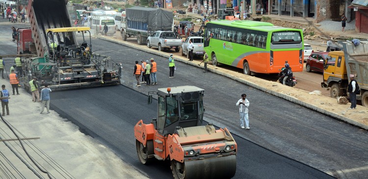 ७७% सकियो मुग्लिन-पोखरा पश्चिम खण्डको काम, असारसम्म सक्ने_img