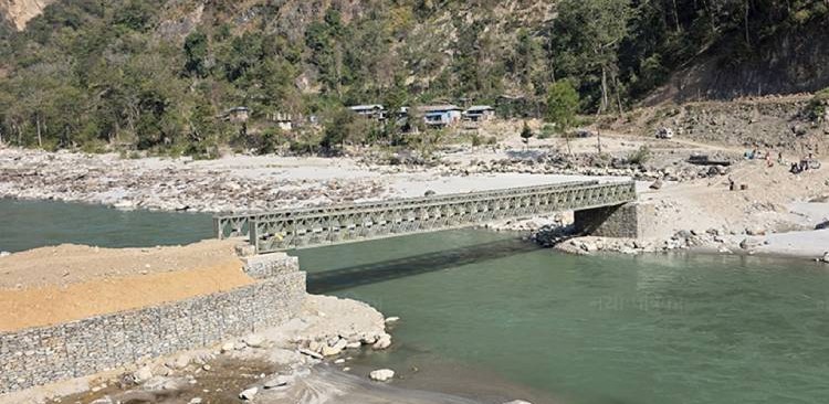 सुनकोशीका दुई बेलिब्रिज झिकियो, तराईसँगको सिधा सम्पर्क टुट्यो_img