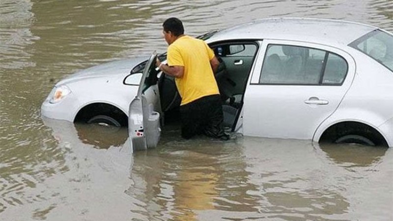 वर्षामा गाडी कसरी जोगाउने, यस्तो छ विज्ञको सुझाव