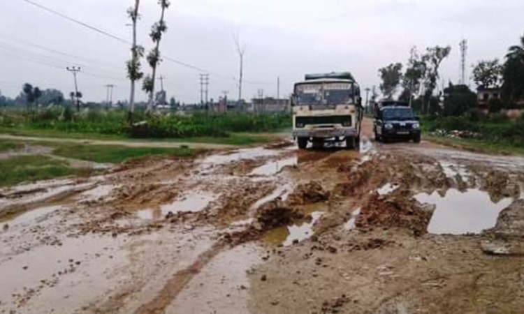 भिठ्ठामोड-जलेश्वर-जनकपुर सडक निर्माणमा ढिलाइ_img
