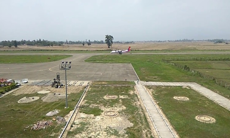 धनगढी विमानस्थलमा दिउँसोको उडान बन्द_img