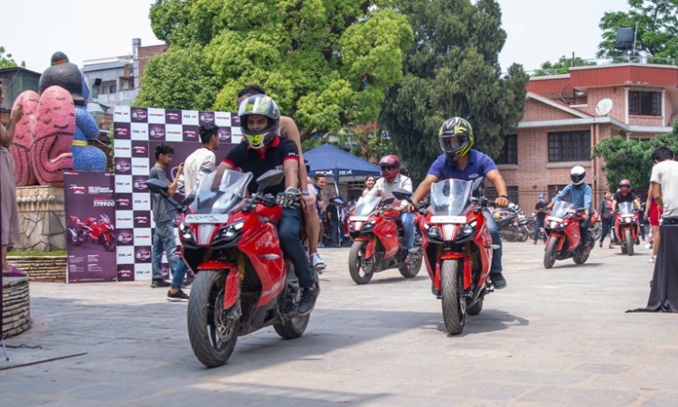 आक्रामक बजार विस्तारको योजनासहित टीभीएस आरआर ३१० (फोटोफिचर)_img