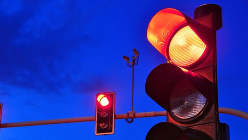 काठमाडौंमा सीसी क्यामेरा सहितको ट्राफिक लाइट, यसरी हुन्छ निगरानी