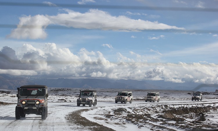 साहसिक ड्राइभ र प्रकृतिको अनाैठो संगम_img