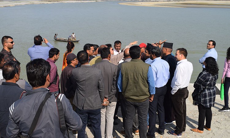 भारतीय र नेपाली टोलीबाट पानीजहाज सञ्चालन गर्न स्थलगत अध्ययन_img