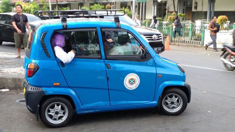 बजाजको सबैभन्दा सस्तो कार ‘क्युट’ इलेक्ट्रीकमा आउने