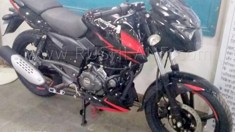 बजाज पल्सर १५० ट्वीन डिस्कमा थपियो न्यू–ग्राफिक्स्