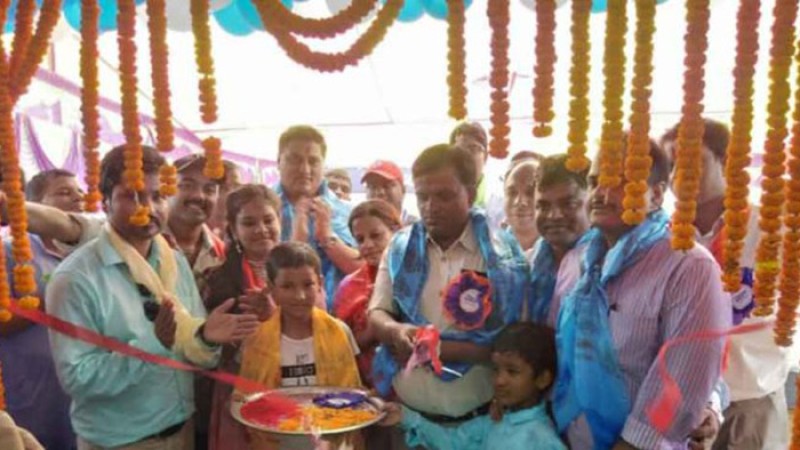 सिराहामा खुल्यो बजाजको नयाँ शोरुम