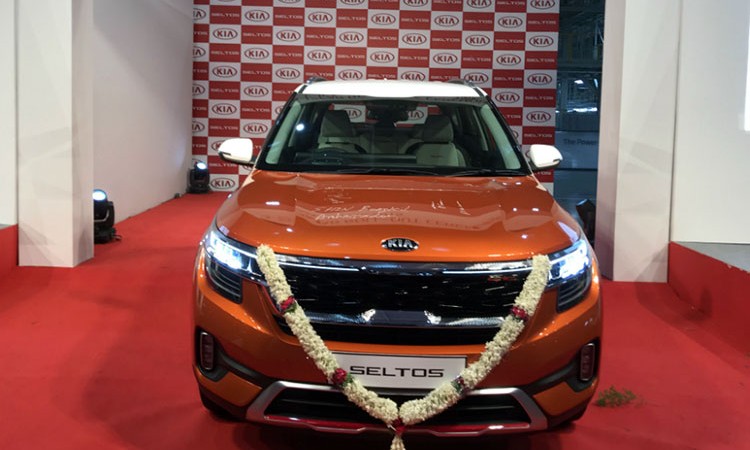 नेपालकाे लागि हिड्याे  किया सेल्टोस_img