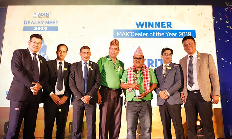 म्याक ल्युब्रिकेन्टस्को डिलर मिट सम्पन्न, दश डिलर पुरस्कृत_img