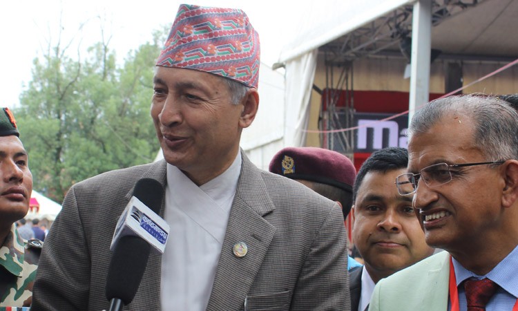 अटो शोमा बोल्दै अर्थमन्त्रीले भने यहीँ गाडी बनाउनुस्, सरकारले सहुलियत दिन्छ_img