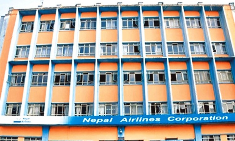 जहाज उडान छैन, हवाई भाडा २ हजारले वृद्धि_img