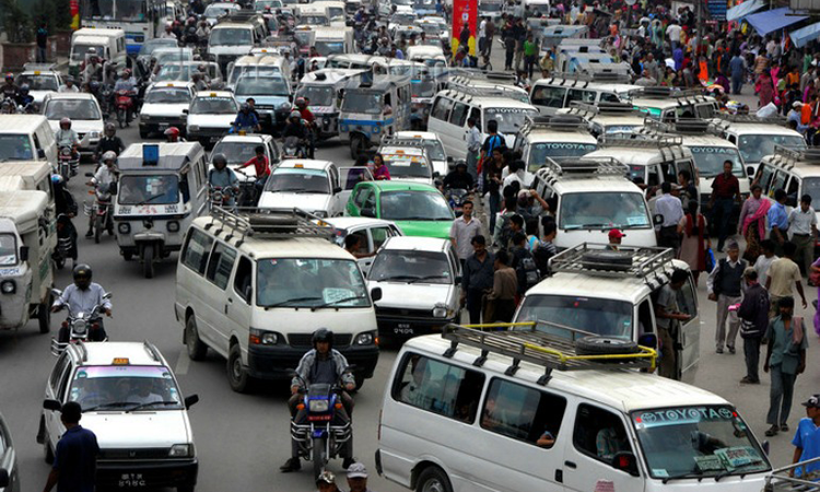 काठमाडौं महानगरमा १५ वर्ष पुराना गाडी चलाउन प्रतिवन्ध_img