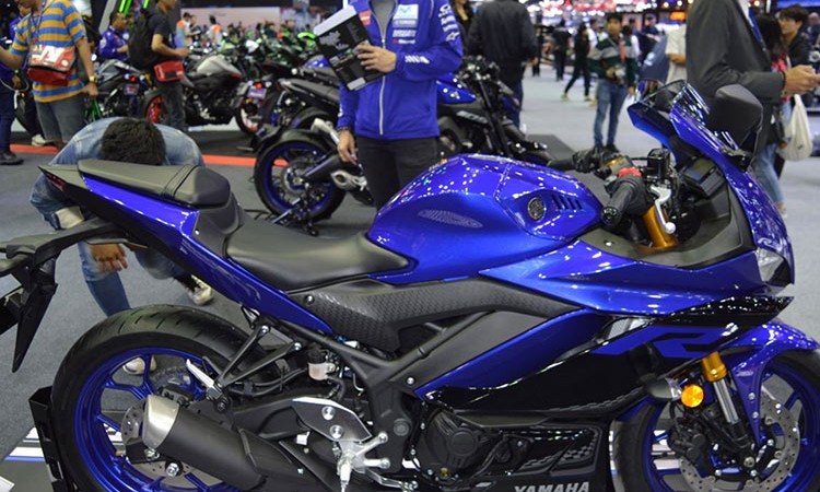 यामाहा YZF-R3 फेसलिफ्ट सार्वजनिक, यस्ता छन् विशेषता_img