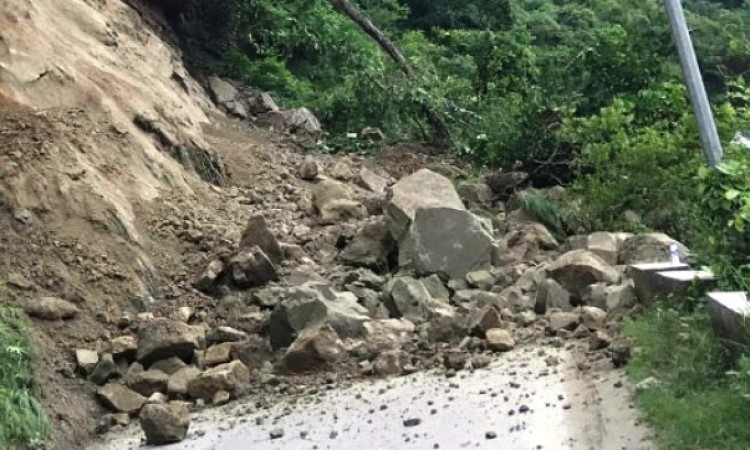 सिद्धार्थ राजमार्ग एकतर्फी खुल्ला_img