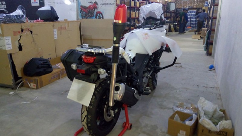 यस्तो छ प्रहरीले किनेको कार्गेड मोटरसाइकल, आइपुग्यो नेपाल