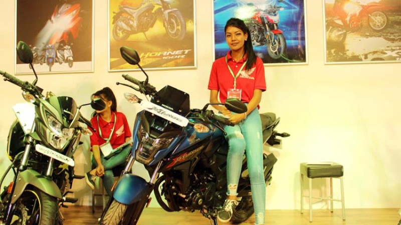 नाडा अटो शोमा छुटको प्रतिस्पर्धा, एउटै स्कुटरमा २० हजारसम्म छुट