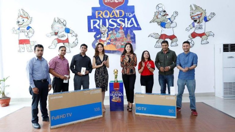 ‘हुन्डाई वल्डकप प्रेडिक्ट एण्ड विन’ का विजेताहरुलाई पुरस्कार वितरण