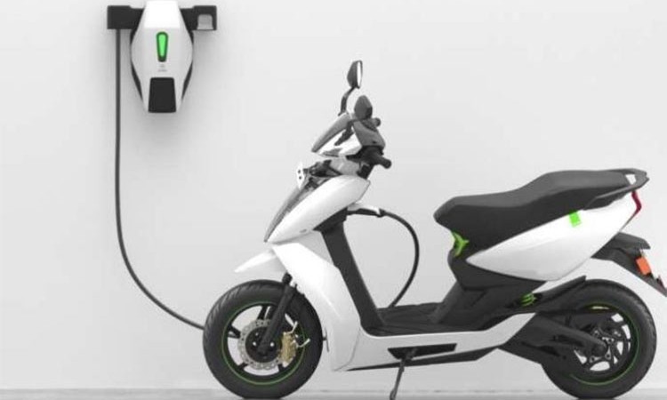 अथरको इलेक्ट्री स्कुटर नेपाल ल्याउने दौड सुरू, यस्तो छ स्कुटर_img