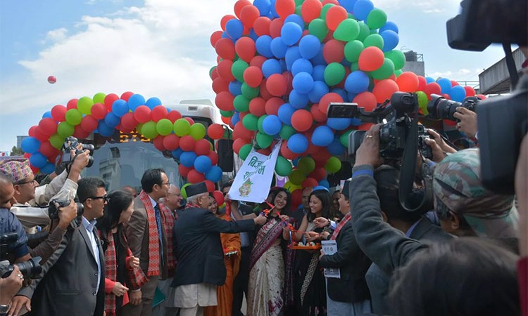 बिजुली बसः तामझामले उद्घाटन, बल्ल प्राविधिक परिक्षण, यस्तो छ संचालनको तयारी_img