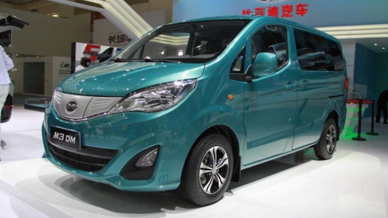 ४५ लाखमा ३५० किमि माइलेज दिने बीवाईडीको नयाँ एमपीभी नेपाल आउँदै