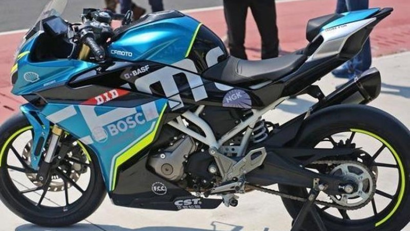 सीएफ मोटोको ३०० एसआर सार्वजनिक हुँदै