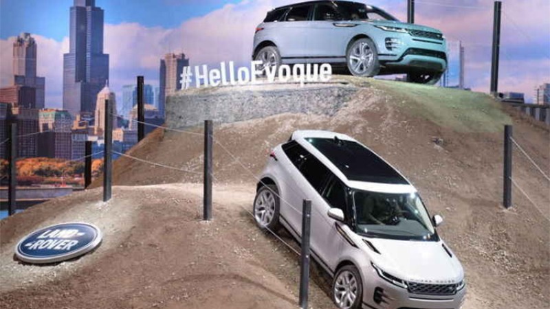 शिकागो मोटरशोमा रेन्ज रोभरले सार्वजनिक गर्यो ‘इभोक एसयूभी’