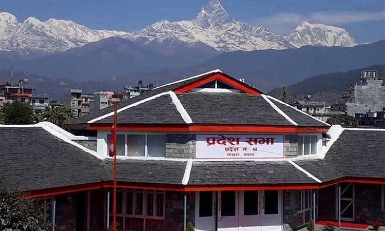 के गर्दैछ गण्डकी प्रदेश ? कहिले जारी गर्छ, आफ्नै लाइसेन्स र नंबर प्लेट ?_img