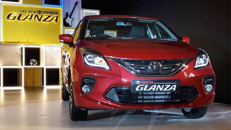 टोयोटाको सस्तो प्रिमियम ह्याचव्याक कार ग्लान्जा भारतमा सार्वजनिक