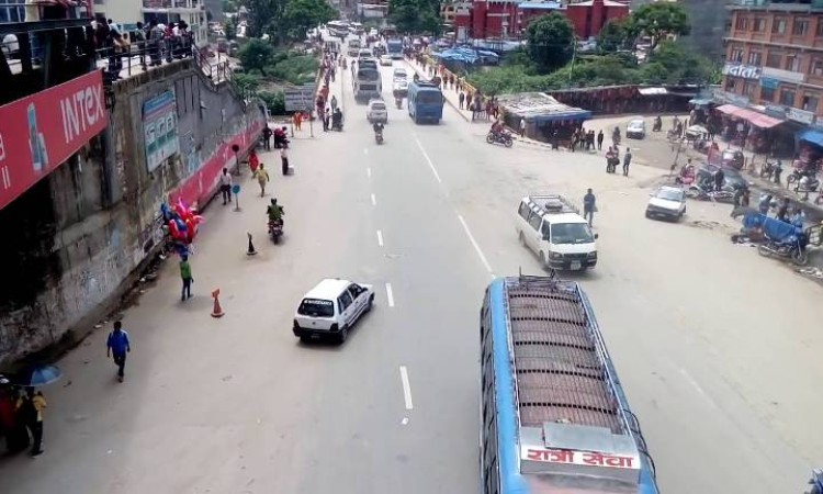 गोँगबुदेखि सिनामंगलसम्म ठूला बस चल्ने_img