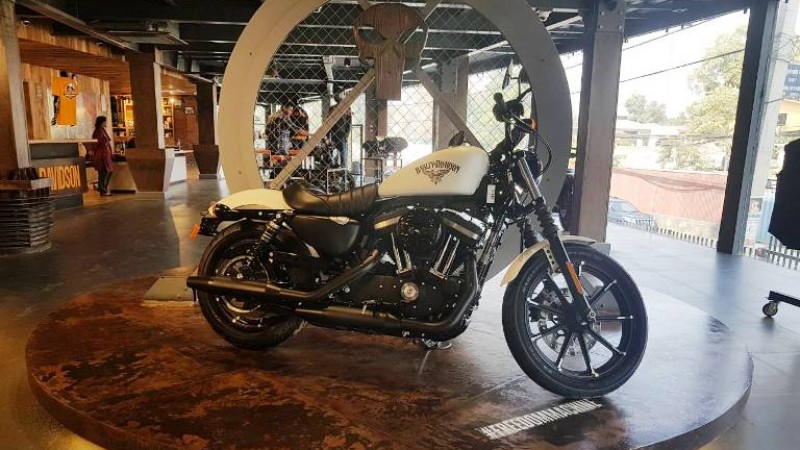 ८ तस्विरमा हेर्नुस्, संचालनमा आयो हार्ले डेभिडसनको काठमाडौं शोरुम