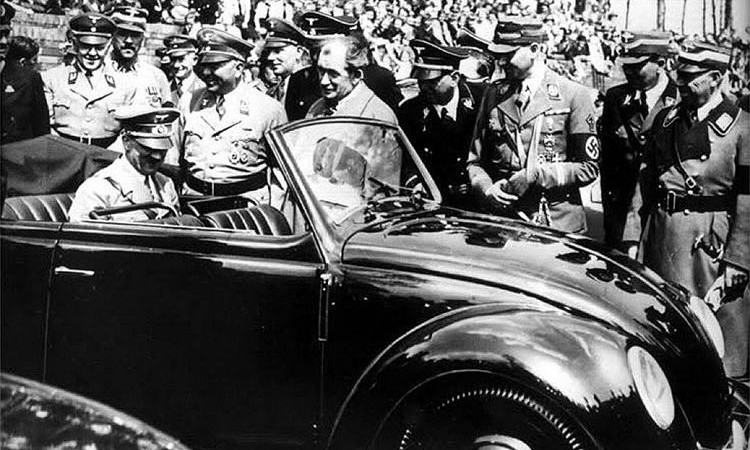 शासकको सवारीः हिटलरको सोचले जन्माएको विश्व चर्चित कार ब्रान्ड_img