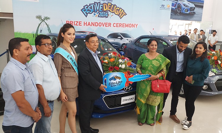 हुन्डाई फेस्टिभ डिलाइटको विजेतालाई पुरस्कार हस्तान्तरण_img