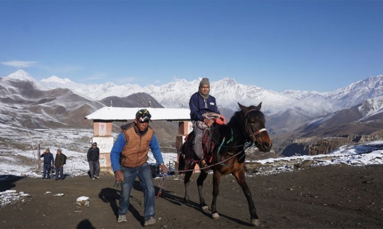 नेपालमा पर्यटक बढाउन हवाई र सडक सञ्जाल प्रभावकारी बनाउन भारतीयको सुझाव_img