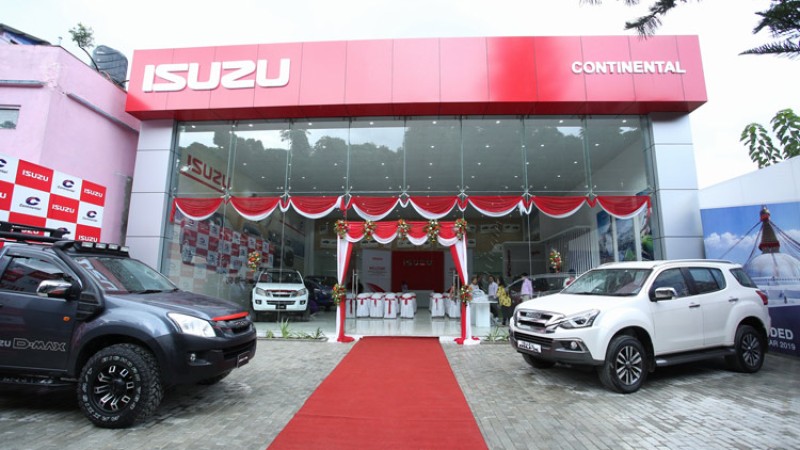 इसुजुले खोल्यो गैरीधारामा नयाँ शोरुम, सर्भिसमा आक्रमक बन्दै