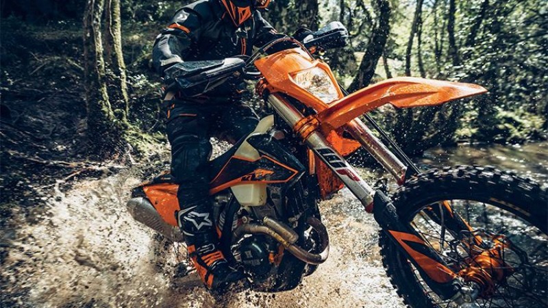 एक वर्ष भित्र ५ नयाँ मोटरसाइकल ल्याउँदै केटीएम