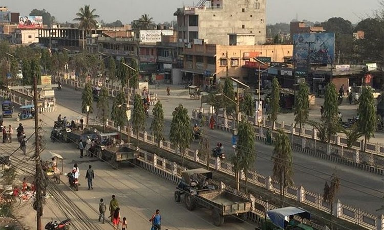 ६०० गाडी अट्ने बसपार्क छ तर, सडकमै हुन्छ पार्किङ_img