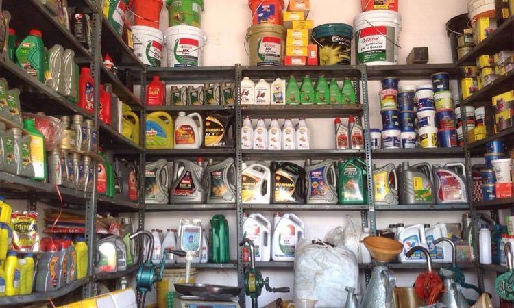 चोरीको बाटोबाट २ अर्बको लुब्रिकेन्ट आयात !_img