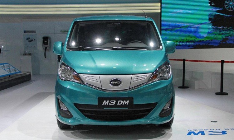 अटो शोमा इलेक्ट्रीक कार किन्नेलाई यी हुन् छनोट, मूल्य १३ लाखबाटै सुरु_img