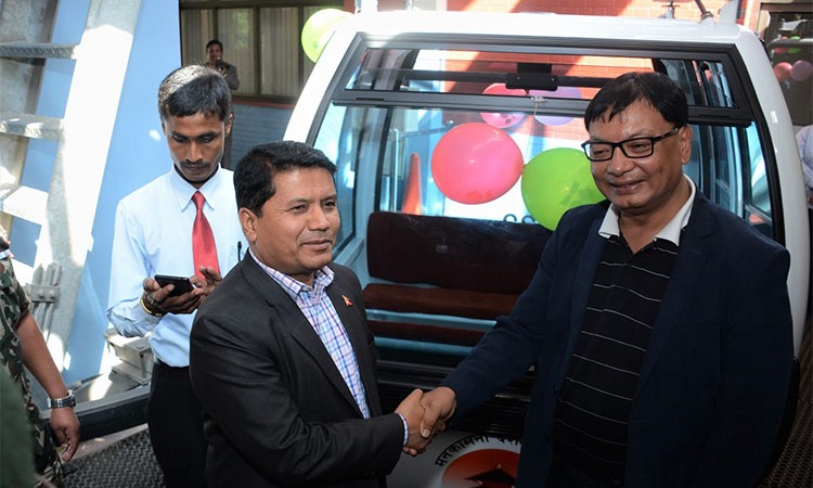 मनकामना केवलकारमा तीनवटा डिब्बा थप, दैनिक एकहजार धेरैले यात्रागर्न सक्ने_img