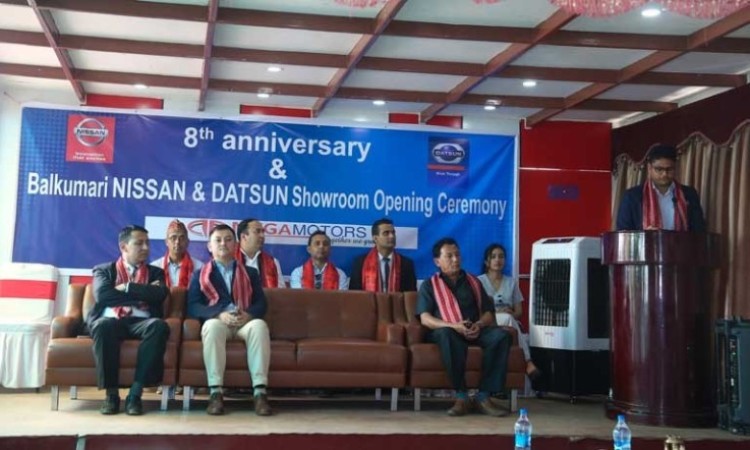 मेगा मोटर्सले मनायो ८औं वार्षिक उत्सव, बालकुमारीमा खोल्यो दोस्रो शोरुम_img