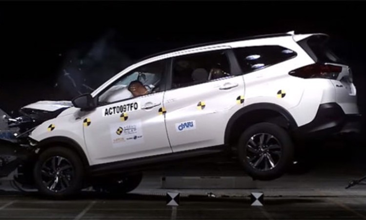 क्र्यास टेष्टमा टोयोटा रसलाई ५ स्टार रेटिङ, यस्ता छन् सुरक्षा फिचर_img