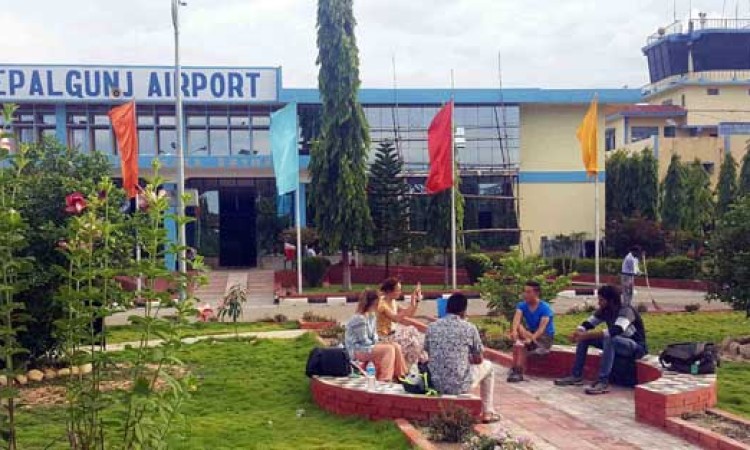 कर्णाली तर्फका हवाई उडान बन्द, यात्रु अलपत्र_img