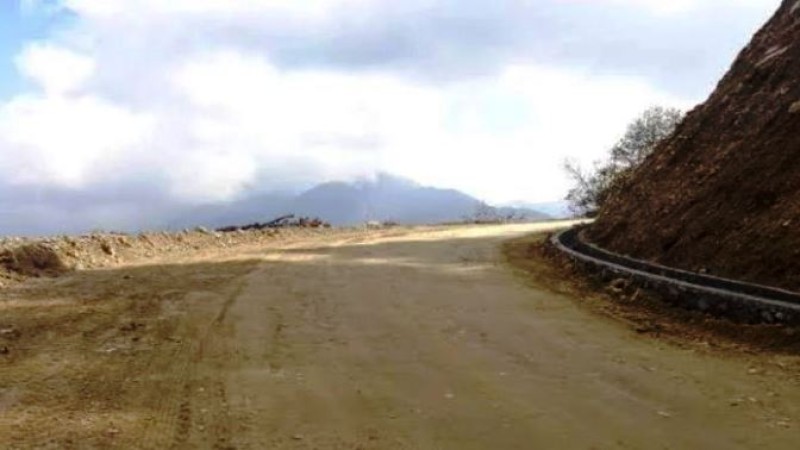 मुआब्जा माग गर्दै नुवाकोट बन्द