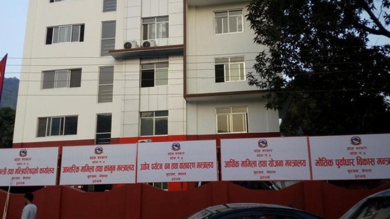 यातायात विभागको कारण लाइसेन्स र नम्बर प्लेट दिन समस्या: प्रदेश ५