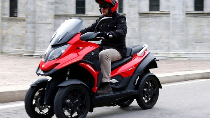 भारतमा आयो चारपाङ्ग्रे स्कुटर, यी हुन् विशेषता