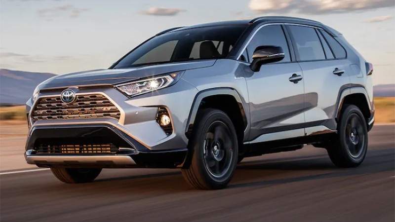 टोयोटाको चर्चित एसयूभी र्‍याभफोर हाइब्रिड नाडा अटो शोमा