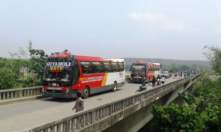ढाकाबाट नेपाल आइपुगे यात्रुबाहक बस, सौराहामा विशेष कार्यक्रम_img